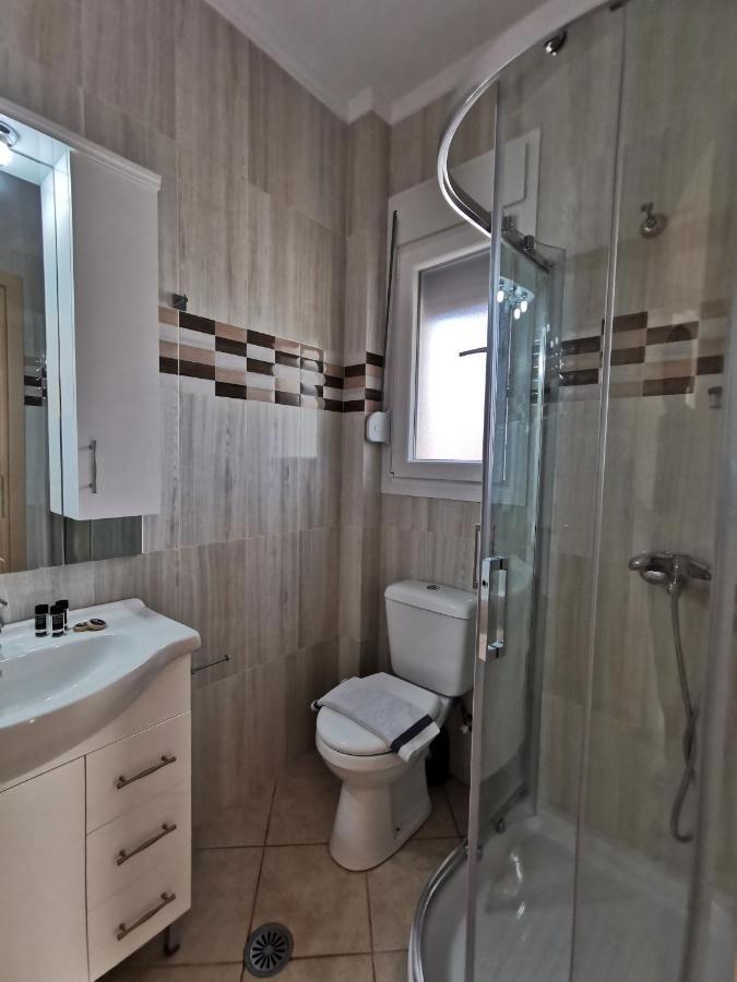 Marine Apartments Venetiko Ajíasz Fotinísz-part Kültér fotó