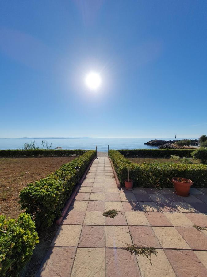 Marine Apartments Venetiko Ajíasz Fotinísz-part Kültér fotó