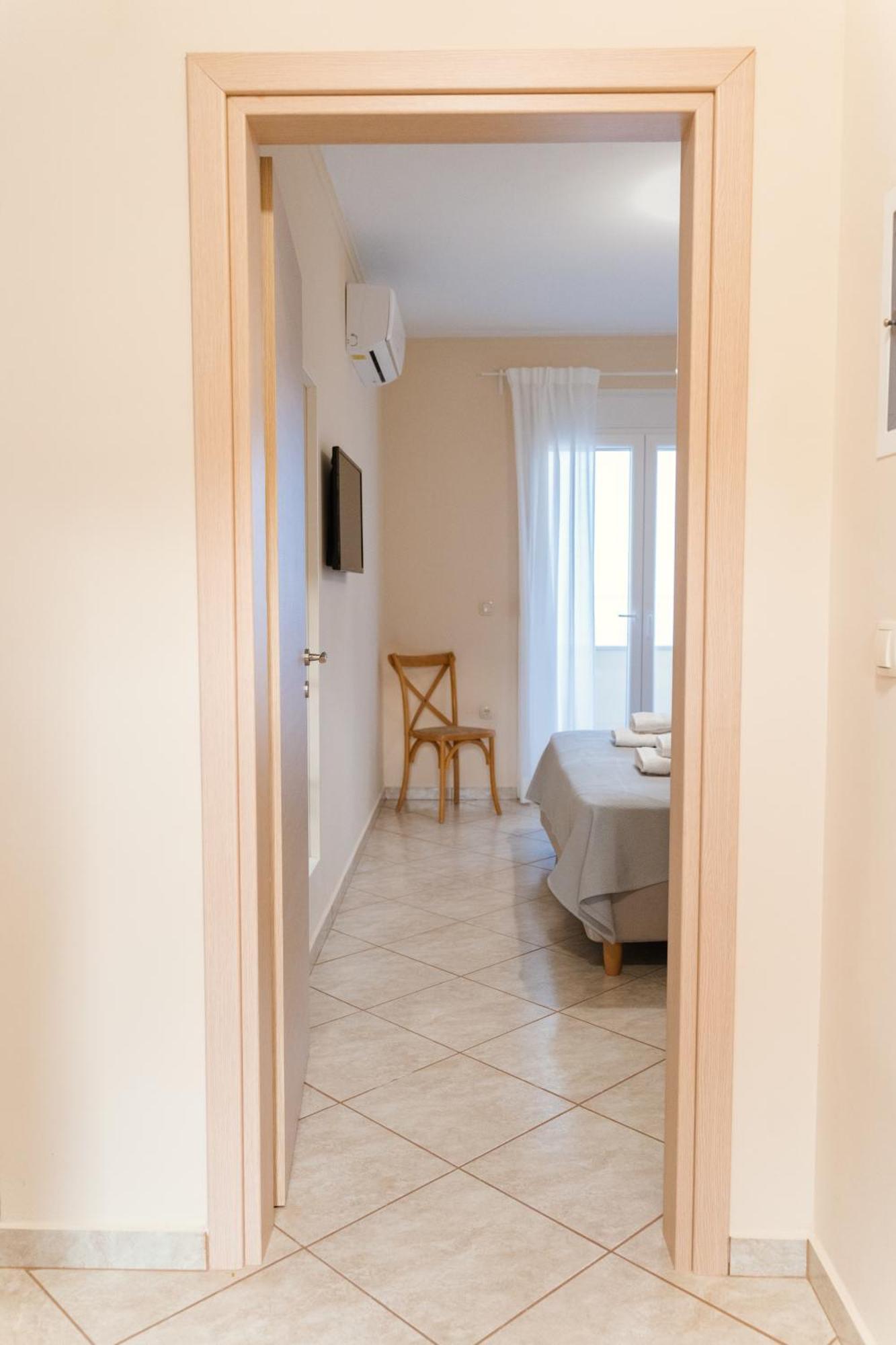 Marine Apartments Venetiko Ajíasz Fotinísz-part Kültér fotó