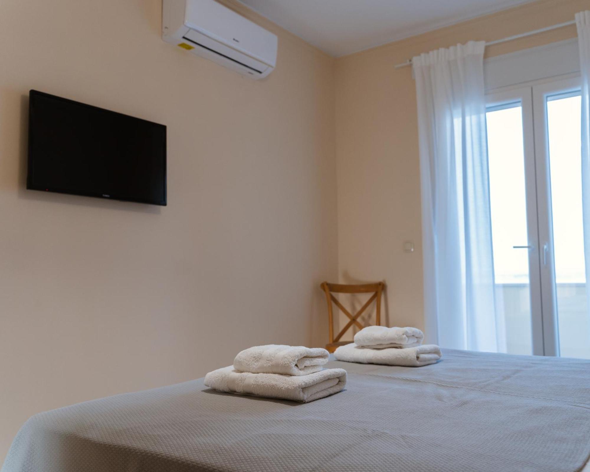 Marine Apartments Venetiko Ajíasz Fotinísz-part Kültér fotó